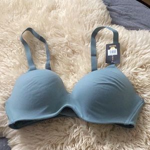 NWT Wacoal How Perfect Wireless T-shirt bra